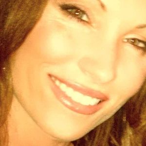 Meet your Posher, Charlene